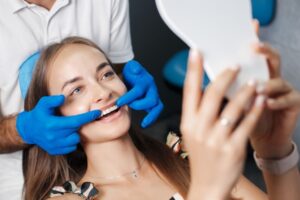 Invisalign: Discreetly Straighten Your Smile